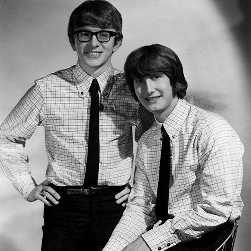  APRIL 2006 - McCARTNEY THRILLED BY PETER AND GORDON REUNION 